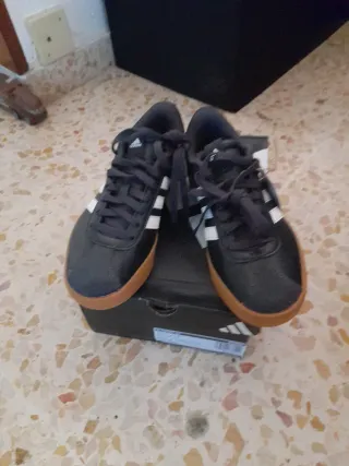 Zapatos Adidas VL Court 3.0 Negros