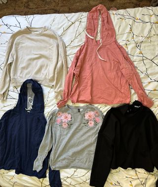 Lote 5 sudaderas manga larga con capucha