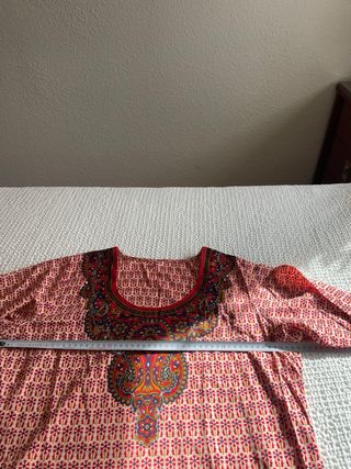 Conjunto casaca y pantalón rojo estampado