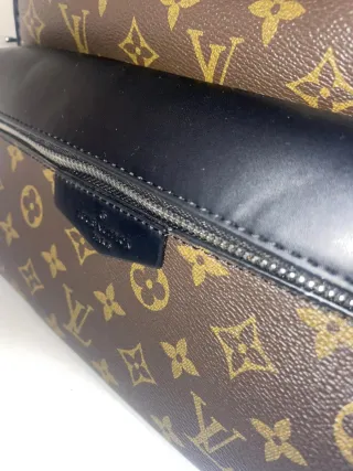 Bandolera Louis Vuitton Negra y Marrón