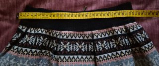 Falda plisada con estampado étnico