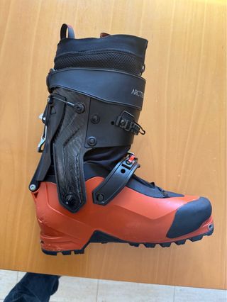 Arc'teryx Procline Carbon skimo - ROTAS