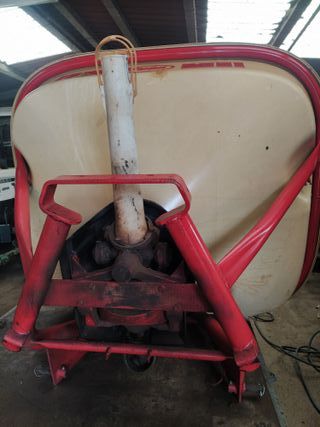 Abonadora Vicon 1000L Hidráulica