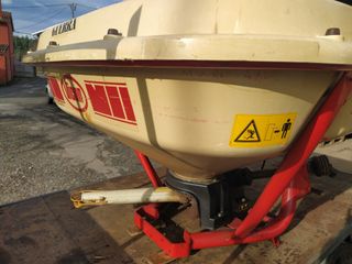 Abonadora Vicon 1000L Hidráulica