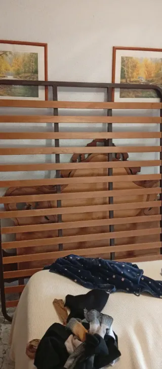 Cabecero, pie de cama y somier de madera