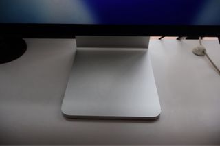 Apple Studio Display con altezza regolabile