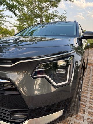 KIA Niro 2024 Emotion 141cv - 14.000km