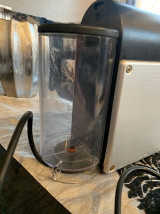 Cafetera Nespresso Negra