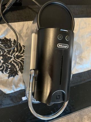 Cafetera Nespresso Negra