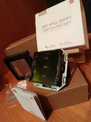 Interruptor inteligente persiana táctil Moes NUEVO