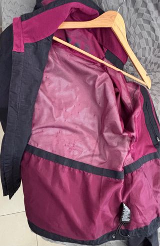 Cortavientos Crivit Negro y Morado