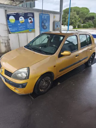 Renault Clio 2002