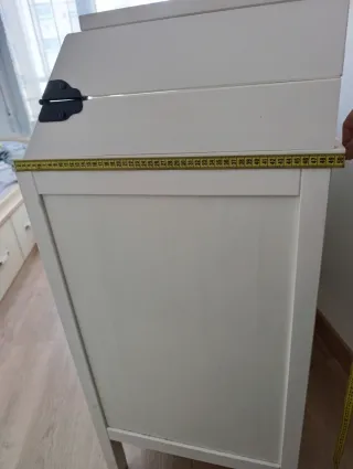 Cambiador de bebé blanco