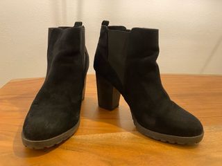 Botines negros nobuk talla 40