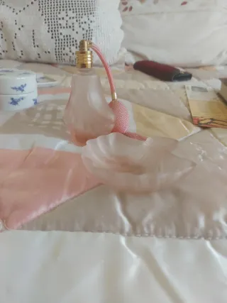 3 Antichi Toelettatori in Cristallo e Porcellana