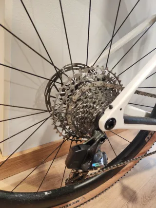 Gravel Lapierre Crosshill 8.0 2025. Talla M.