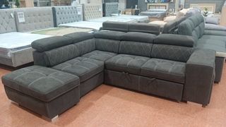 Sofá Rinconera Gris con Puff