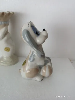 Figura de porcelana perro