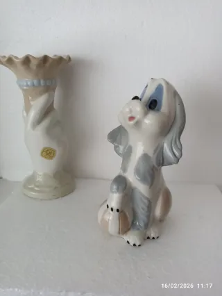 Figura de porcelana perro