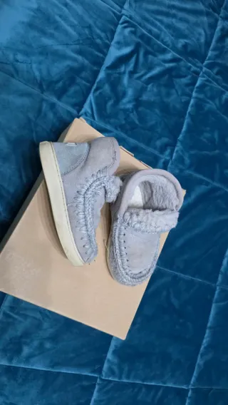 Mou stivaletti grigi in montone