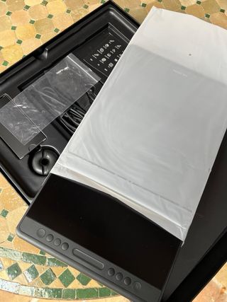 Tableta de dibujo Huion Kamvas Pro 16  soporte