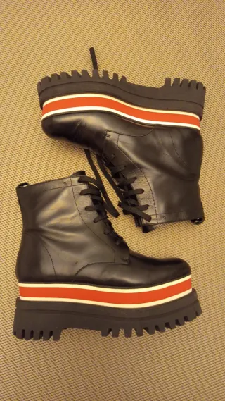 Botines Paloma Barceló plataforma