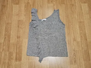 Top gris con volante Esteve sitamurt -48 (XL/XXL)