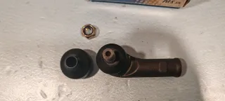 Rótula de dirección izq VW Transporter T4