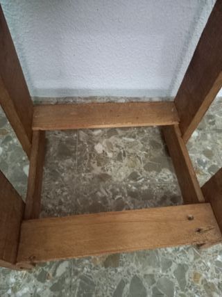 Mesa rústica de madera de palets