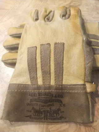 Guantes de Piel Levi's para moto