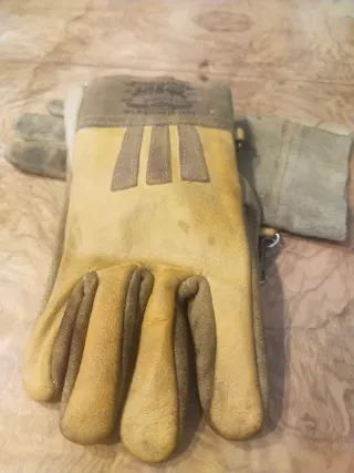 Guantes de Piel Levi's para moto