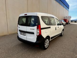 Dacia Dokker 2013