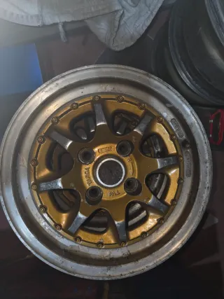 Llantas Targa PSA Doradas