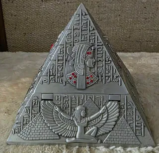 Posacenere Piramide Egizia con Sfingi e Nefertiti