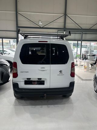 Peugeot Rifter 2020