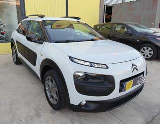 Citroën C4 Cactus BlueHDi 100 Shine