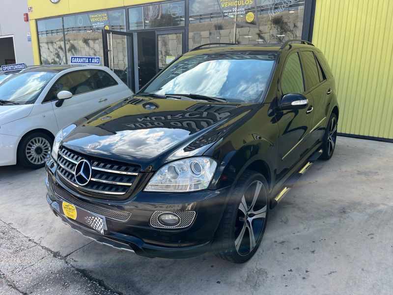 Mercedes-Benz Clase M ML 320 CDI Edition 10 - foto 1