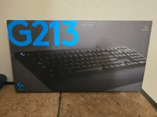 Logitech G213 Teclado mecánico Gaming RGB