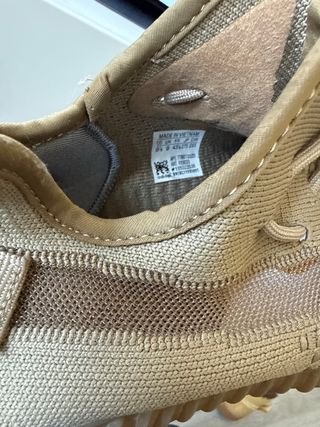 Adidas Yeezy 350 V2 Earth Beige/Marrón