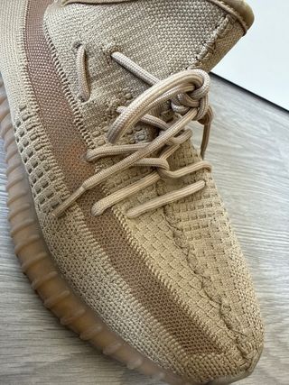 Adidas Yeezy 350 V2 Earth Beige/Marrón