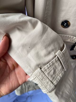 Gabardina Beige Talla S/M Doble Botonadura