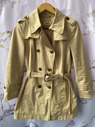 Gabardina Beige Talla S/M Doble Botonadura