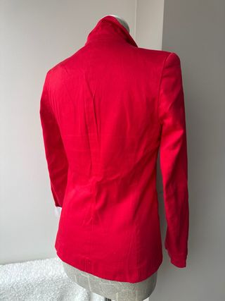 Americana Chaqueta Blazer. Echa un vistazo al perf