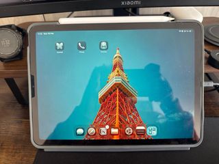 iPad Air 4 64GB + Apple Pencil 2 + Logitech