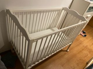 Cuna blanca 120x60 cm con ruedas
