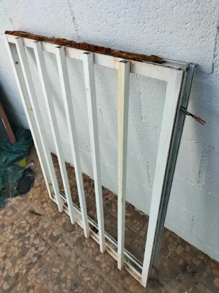 Rejilla ventana aluminio