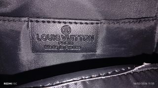 Riñonera Louis Vuitton Negra