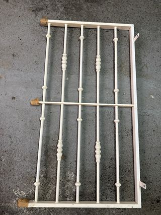 Rejas metálicas para ventanas (medianas/grandes)