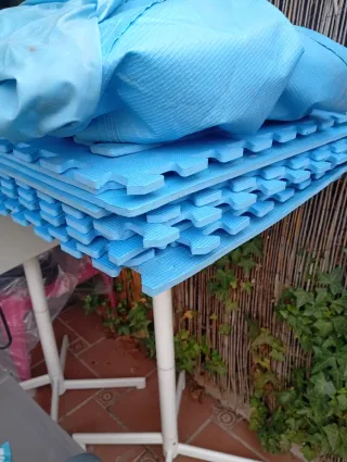 Piscina hinchable CRIVIT Quick-Up con colchonetas