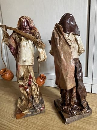Figuras artesanales papel maché